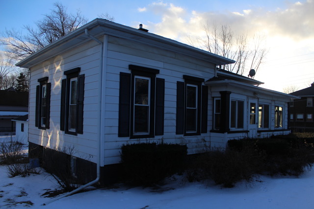 401 Dewey St, Harvard, IL 60033 photo 7