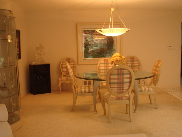 3972 Dundee Rd, Northbrook, IL 60062 photo 6