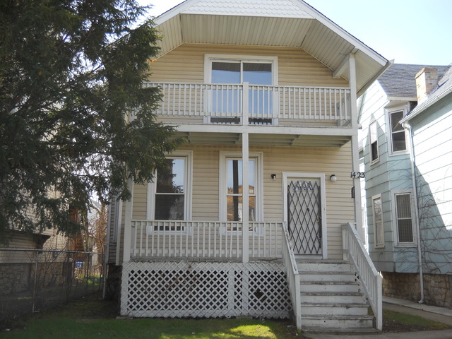 1423 E 71st Pl, Chicago, IL 60619 photo 2