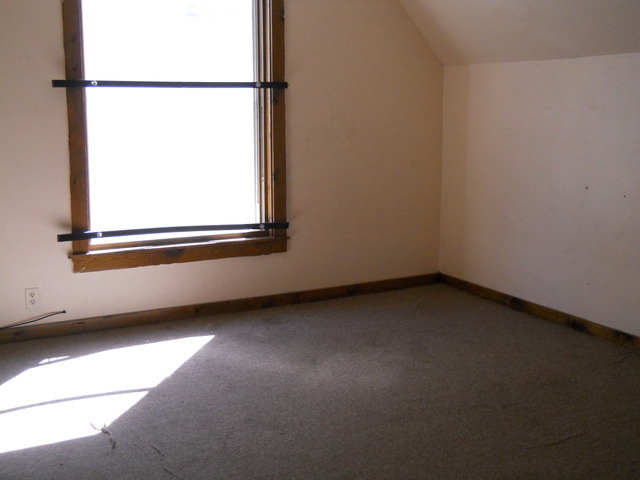1423 E 71st Pl, Chicago, IL 60619 photo 4