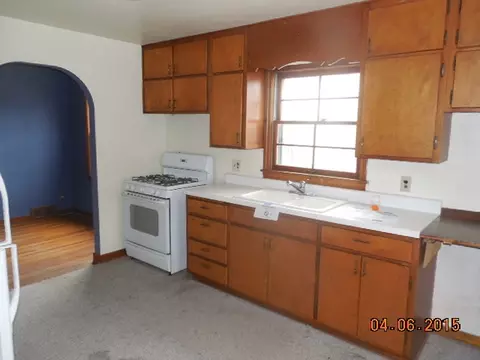 653 S Yates Ave, Kankakee, IL 60901 photo 10