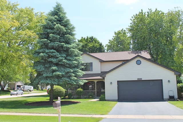 343 Bryan Dr, Cary, IL 60013 photo 1