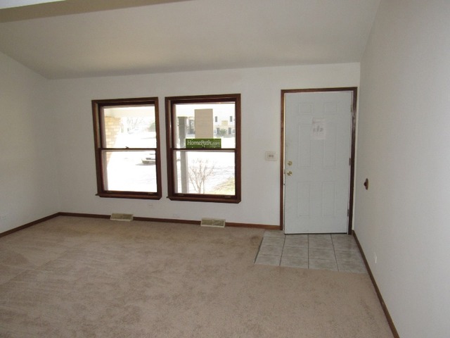 158 E Winthrop Ave, Addison, IL 60101 photo 4