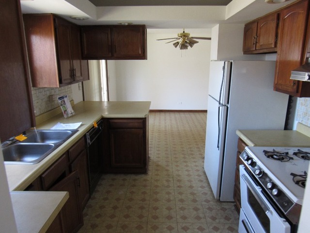 158 E Winthrop Ave, Addison, IL 60101 photo 15