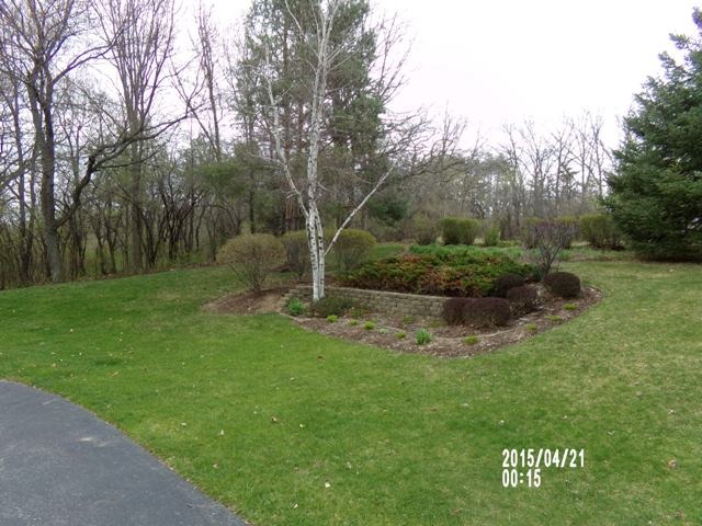 7207 Hillside Dr, Spring Grove, IL 60081 photo 9