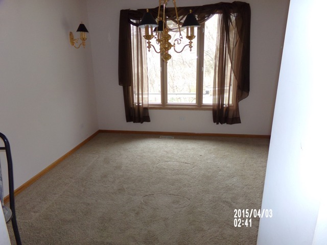 7207 Hillside Dr, Spring Grove, IL 60081 photo 4