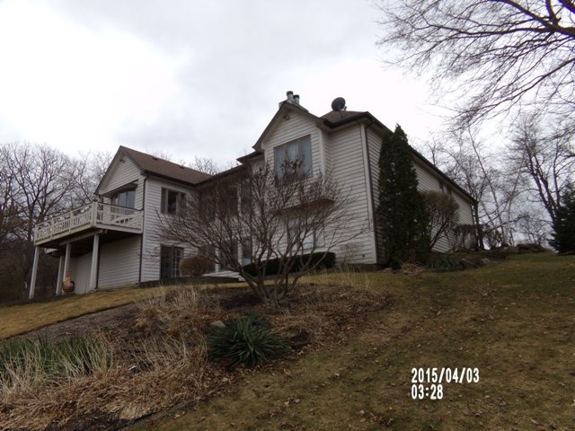 7207 Hillside Dr, Spring Grove, IL 60081 photo 2