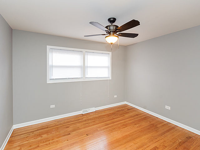 2046 E 93rd St, Chicago, IL 60617 photo 8