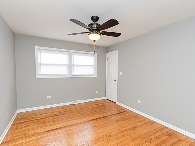 2046 E 93rd St, Chicago, IL 60617 photo 7