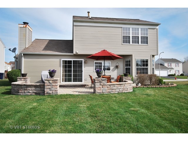 1901 Gleneagle Cir, Elgin, IL 60123 photo 15
