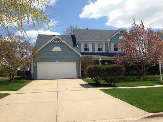 745 N Lyle Ave, Elgin, IL 60123 photo 1