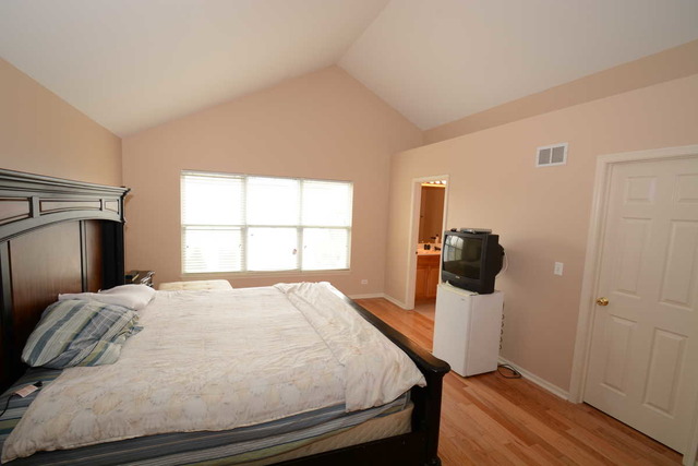 11550 S Olympic Dr, Plainfield, IL 60585 photo 10