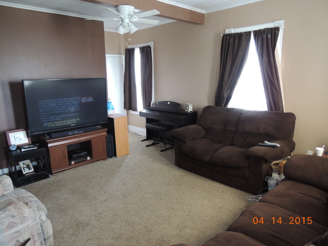 3 7th St, Peru, IL 61354 photo 3