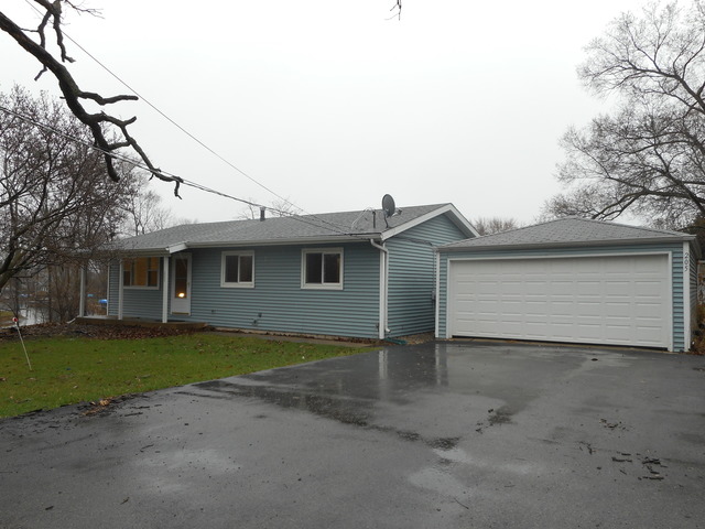 205 W Broadway St, Mchenry, IL 60050 photo 1