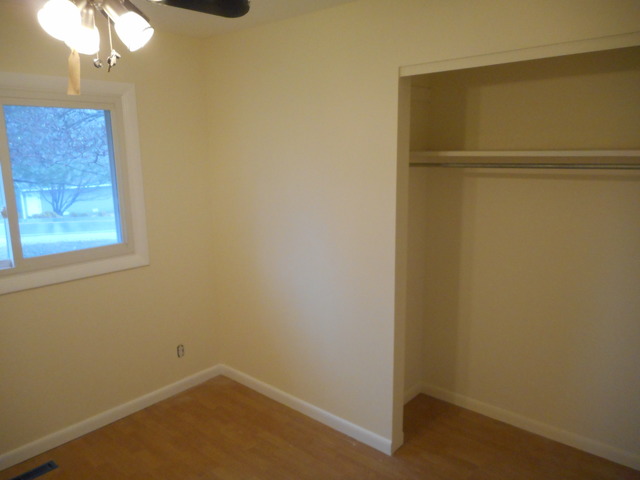 205 W Broadway St, Mchenry, IL 60050 photo 7