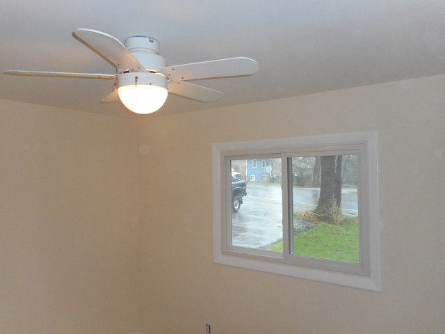 205 W Broadway St, Mchenry, IL 60050 photo 9