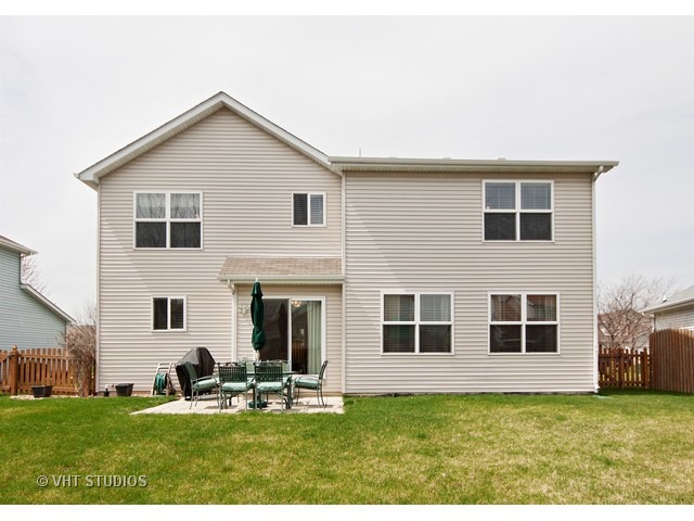 2216 Gray Hawk Dr, Plainfield, IL 60586 photo 19