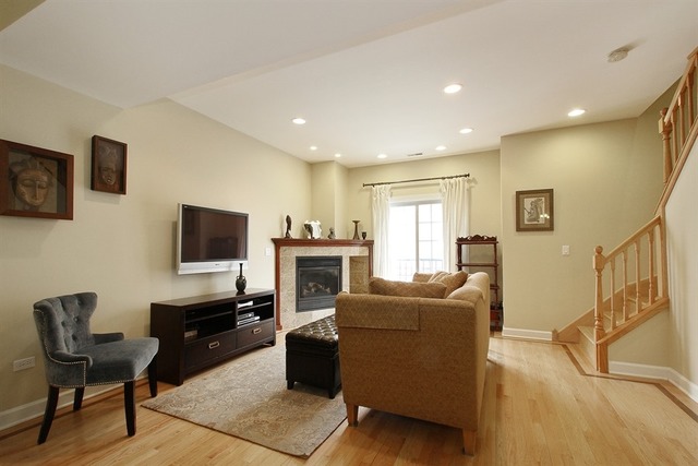 903 E 61st St #2, Chicago, IL 60637 photo 6