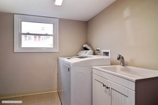 1455 Dennison Rd, Hoffman Estates, IL 60169 photo 19