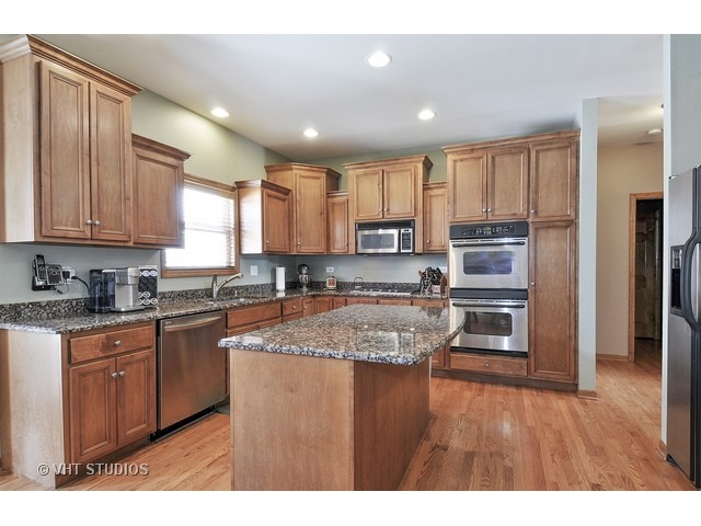 13232 Birdseye Ct, Plainfield, IL 60585 photo 4