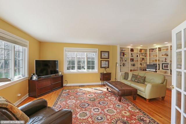 411 E Hillside Ave, Barrington, IL 60010 photo 7
