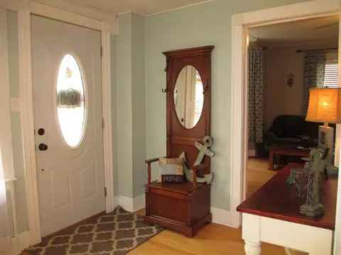 107 E 2nd St, Spring Valley, IL 61362 photo 3