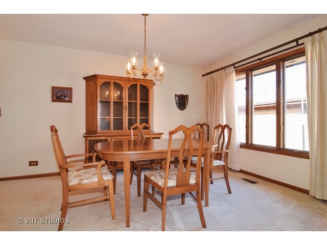 1189 Lynnfield Ln, Bartlett, IL 60103 photo 6