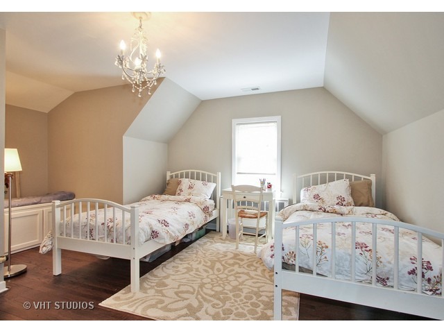 43 Parkview Rd, Glenview, IL 60025 photo 9