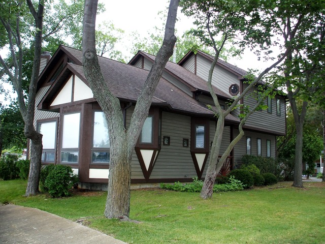 165 Eagle Point Rd, Fox Lake, IL 60020 photo 1