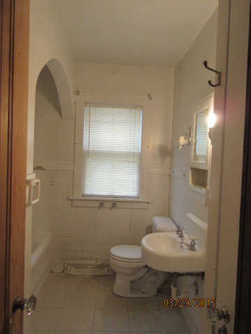 56 Lincoln Ave, Elgin, IL 60120 photo 7
