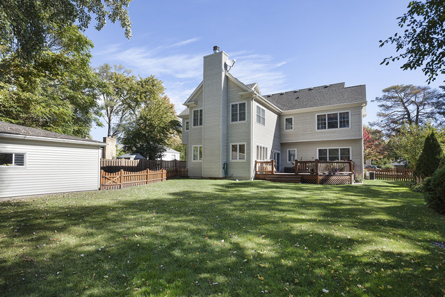 608 Meadow Dr, Glenview, IL 60025 photo 14