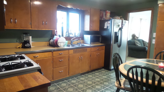 933 St John St, Elgin, IL 60120 photo 3