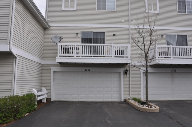 1717 Sienna Ct, Wheeling, IL 60090 photo 24