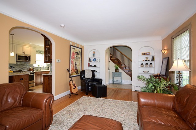 538 Byrd Rd, Riverside, IL 60546 photo 3