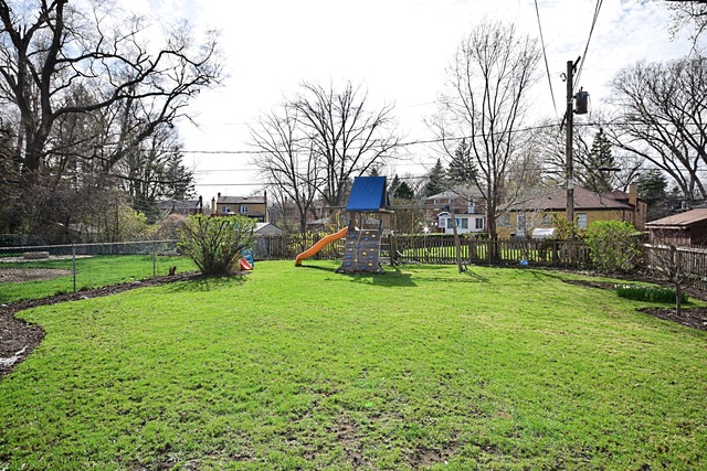 538 Byrd Rd, Riverside, IL 60546 photo 23