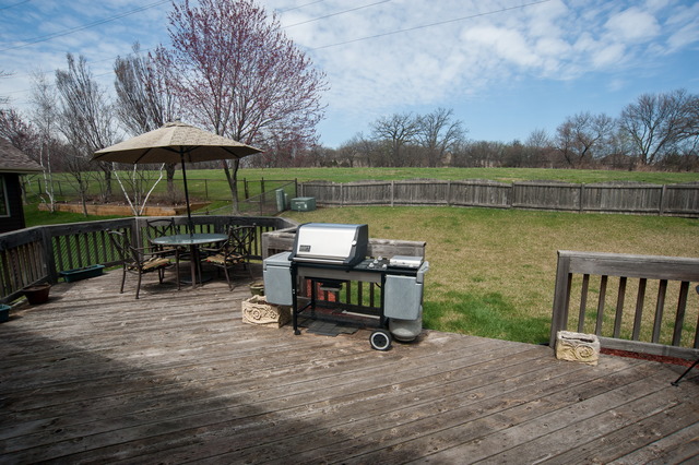 1216 Waltham Ln, Bartlett, IL 60103 photo 23