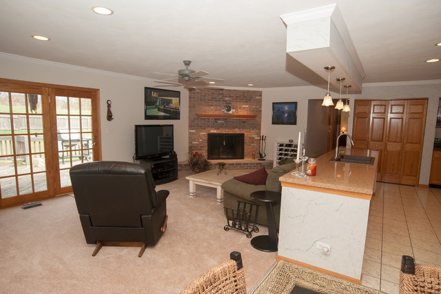 1216 Waltham Ln, Bartlett, IL 60103 photo 11