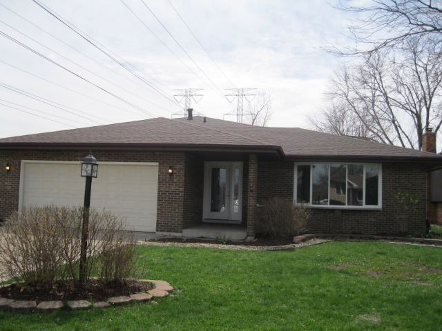 1963 185th St, Lansing, IL 60438 photo 1