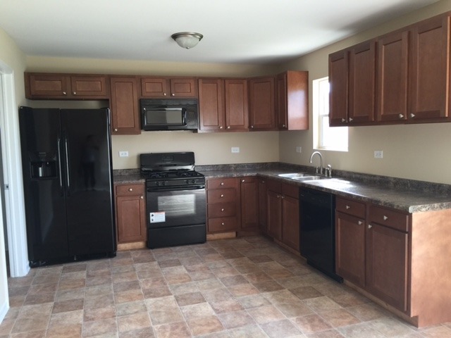 5416 Dale Cir, Plainfield, IL 60544 photo 4