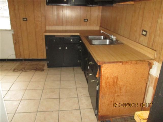 2319 E 100th St, Chicago, IL 60617 photo 3