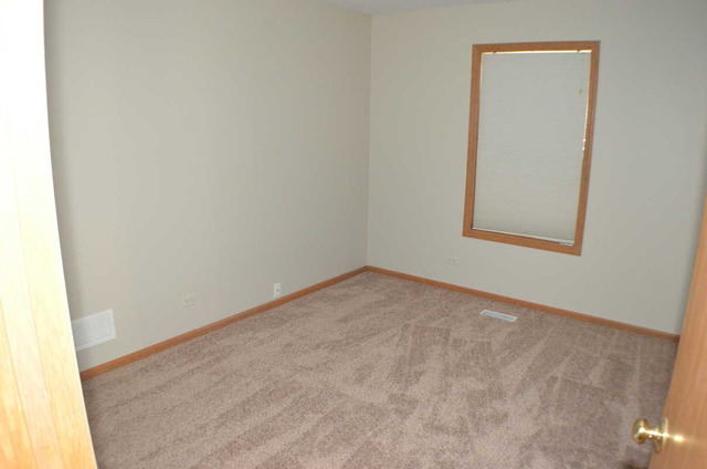 2441 Fox Dr, Aurora, IL 60506 photo 6