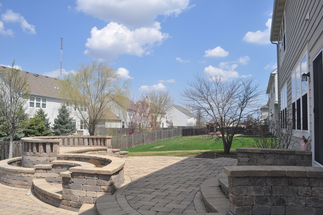 354 Cassidy Ln, Elgin, IL 60124 photo 24