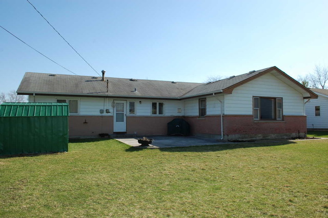 560 Newark Ln, Hoffman Estates, IL 60169 photo 17