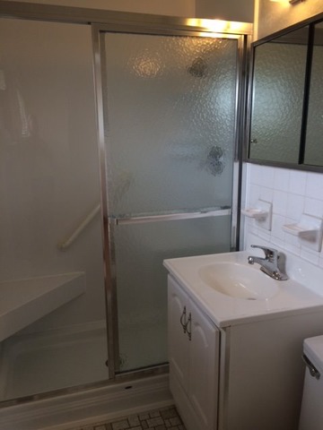 560 Newark Ln, Hoffman Estates, IL 60169 photo 11