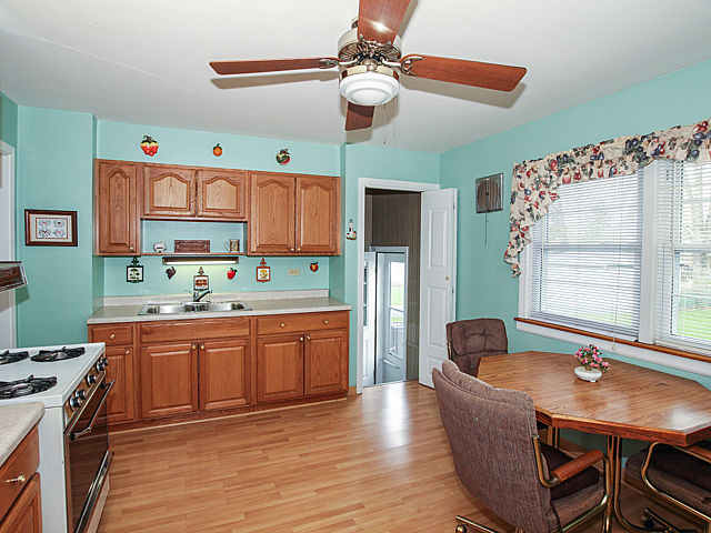 1241 N Hillside Ave, Berkeley, IL 60163 photo 7