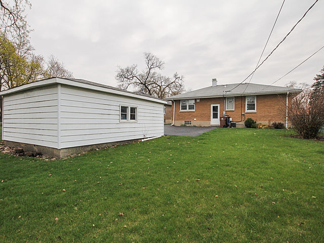 1241 N Hillside Ave, Berkeley, IL 60163 photo 21
