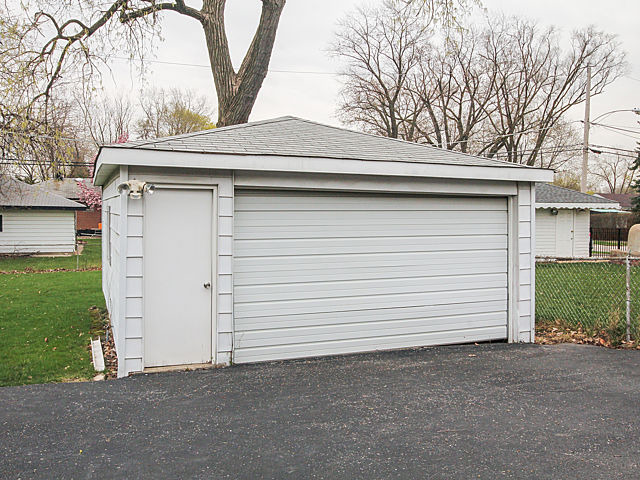1241 N Hillside Ave, Berkeley, IL 60163 photo 18