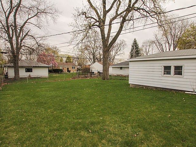 1241 N Hillside Ave, Berkeley, IL 60163 photo 20