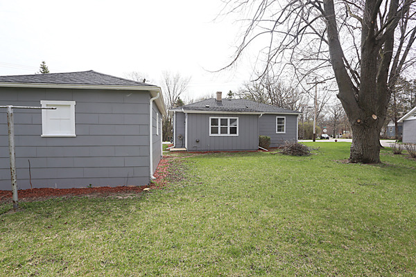 703 E Lee St, Plano, IL 60545 photo 19