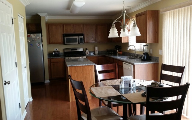 1742 Ariana Dr, Bartlett, IL 60103 photo 8